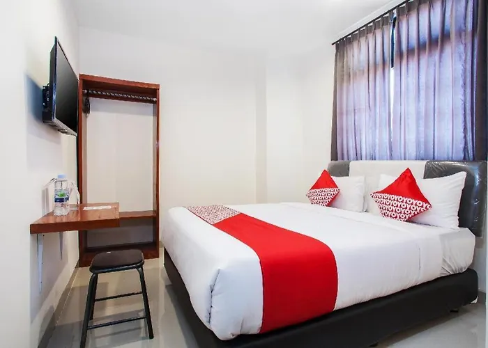 Oyo 491 Uno Hotel